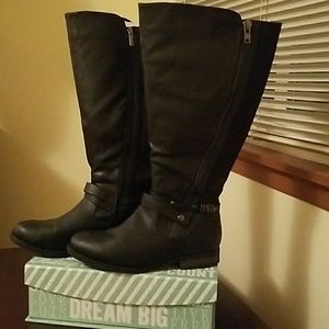 Wide-calf knee high boots